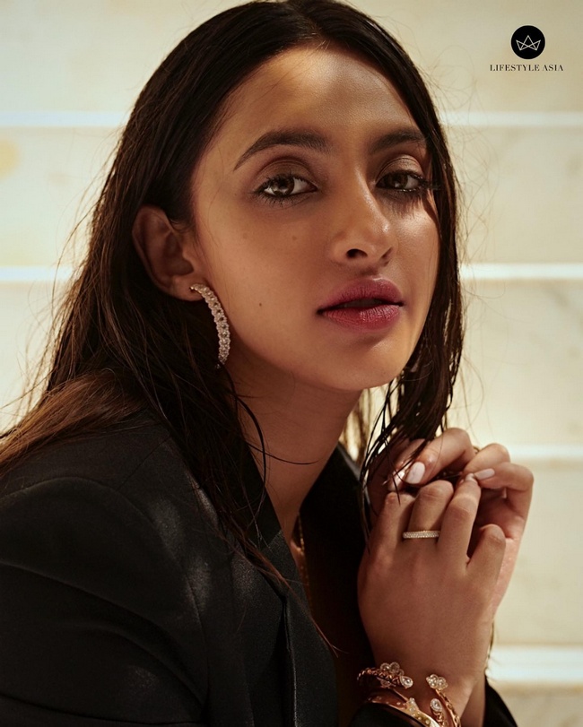 Akansha Ranjan Kapoor Latest Instagram Photos